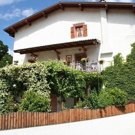 Casa Vacanze Regina Del Lago Tremosine Kültér fotó