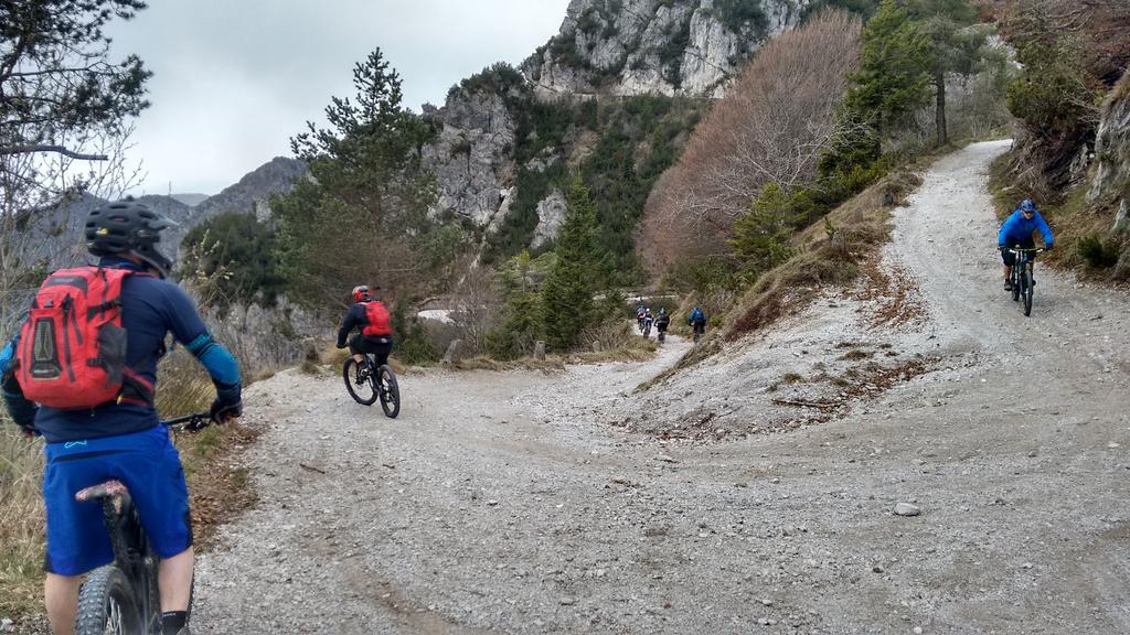 Casa Vacanze Regina Del Lago Tremosine Kültér fotó