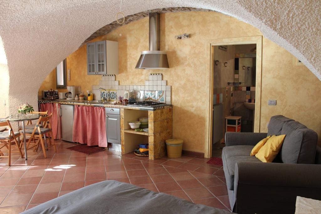 Casa Vacanze Regina Del Lago Tremosine Kültér fotó