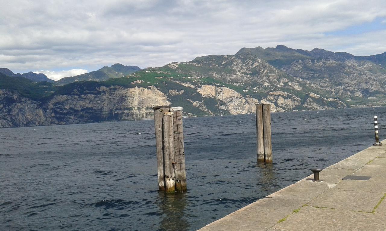 Casa Vacanze Regina Del Lago Tremosine Kültér fotó