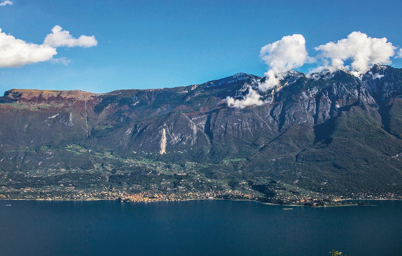 Casa Vacanze Regina Del Lago Tremosine Kültér fotó